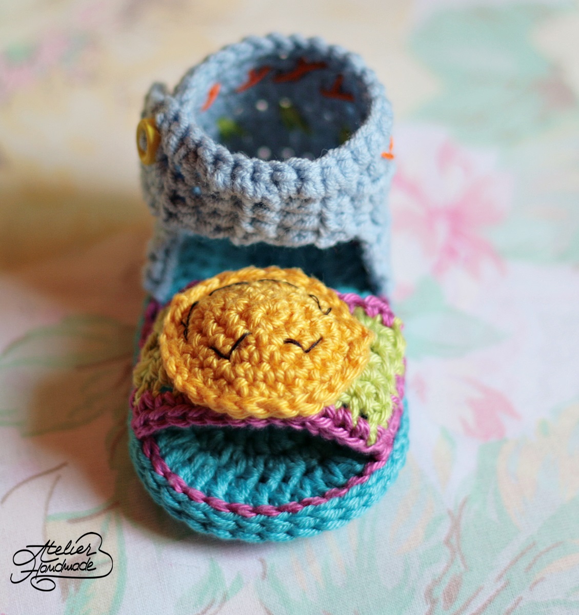 crochet-baby-sandals